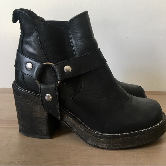 TBA Donner Moto Harness Boot - Picture 3 of 16
